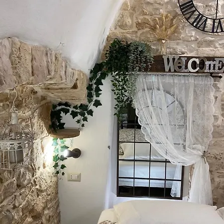 Domus Klara Bed and breakfast 4*