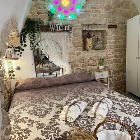 Domus Klara Bed & Breakfast *