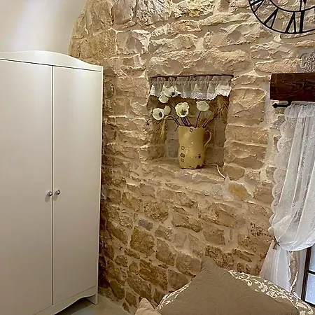 Domus Klara Bed & Breakfast Turi