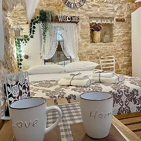 Domus Klara Turi